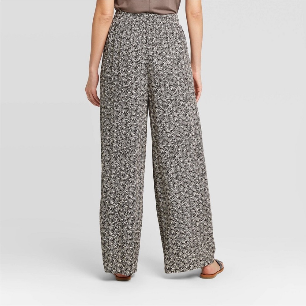 Knox Rose Women's Mid-Rise Wide Leg Pants - Picture 3 of 8